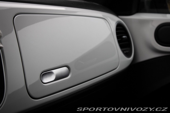Volkswagen Beetle 1.6 TDI, 77kW, M6, 3d. / 2014