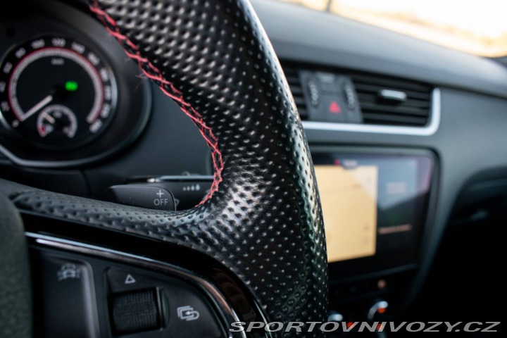 Škoda Octavia RS Combi 2.0 TDI RS 4x4 DSG 2019