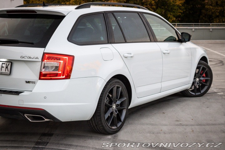 Škoda Octavia RS Combi III 2.0 TDI DPF R 2015