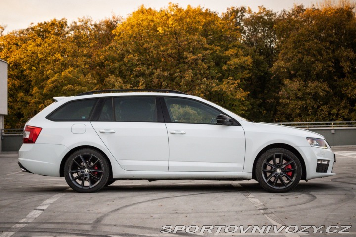 Škoda Octavia RS Combi III 2.0 TDI DPF R 2015