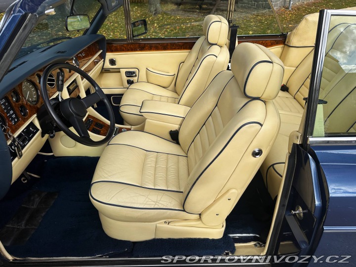 Rolls Royce Corniche 1989