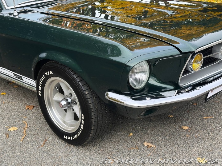 Ford Mustang Fastback „Bullitt“ GT paket, V8 289 1967