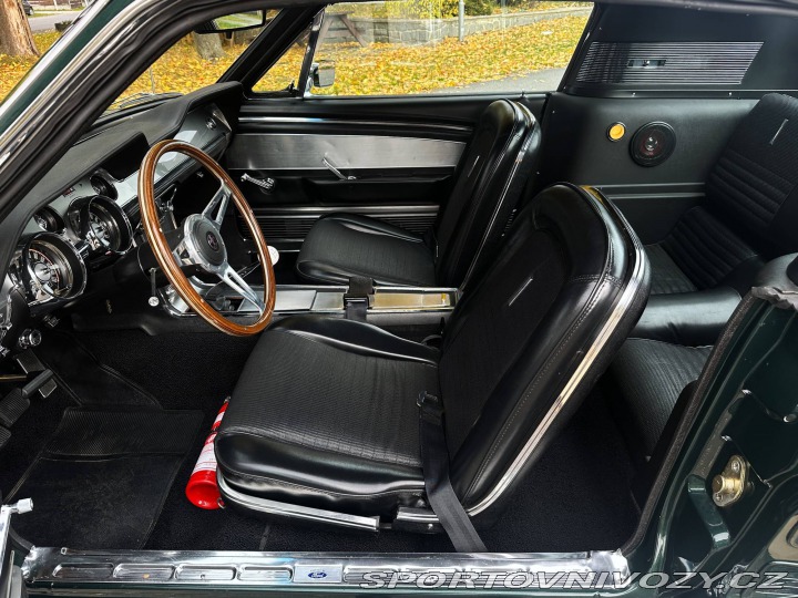 Ford Mustang Fastback „Bullitt“ GT paket, V8 289 1967