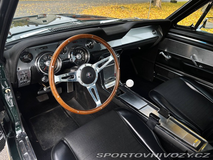 Ford Mustang Fastback „Bullitt“ GT paket, V8 289 1967