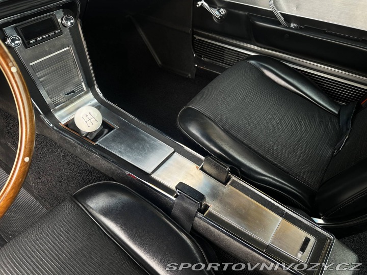 Ford Mustang Fastback „Bullitt“ GT paket, V8 289 1967