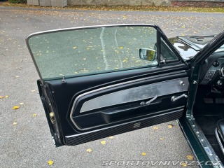 Ford Mustang Fastback „Bullitt“ GT paket, V8 289 1967