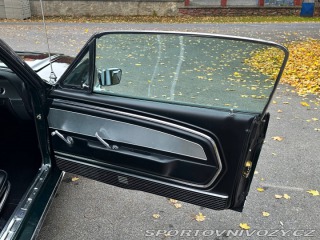 Ford Mustang Fastback „Bullitt“ GT paket, V8 289 1967