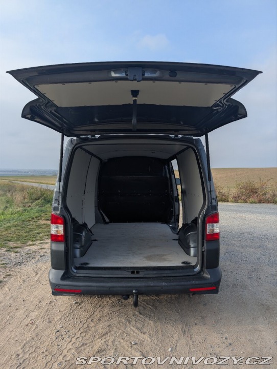 Volkswagen Ostatní modely Transporter 2,0   T5 LONG 4Motion 2014