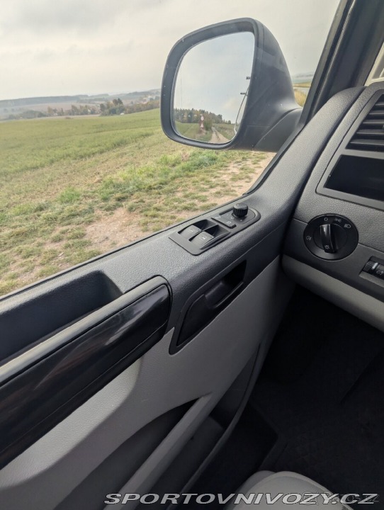Volkswagen Ostatní modely Transporter 2,0   T5 LONG 4Motion 2014