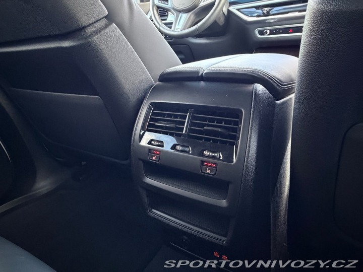 BMW X5 xDrive40i 2025