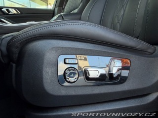BMW X5 xDrive40i 2025