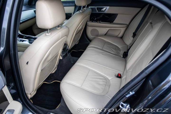 Jaguar XF 3.0 V6 Supercharged A/T, 2014