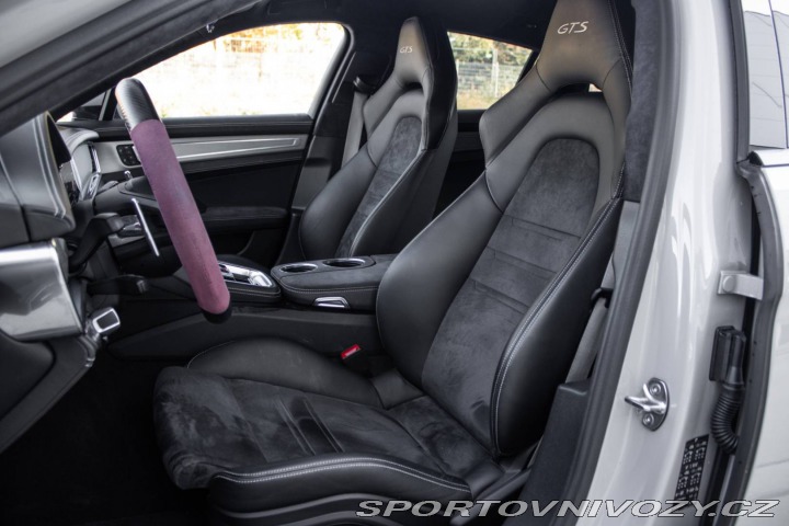 Porsche Panamera GTS 4x4 368kW 2025 / AJ 2025