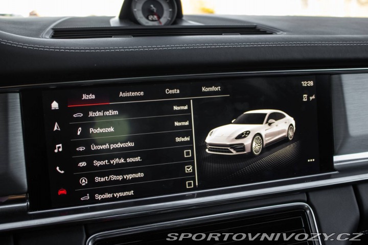 Porsche Panamera GTS 4x4 368kW 2025 / AJ 2025