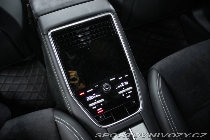 Porsche Panamera GTS 4x4 368kW 2025 / AJ 2025