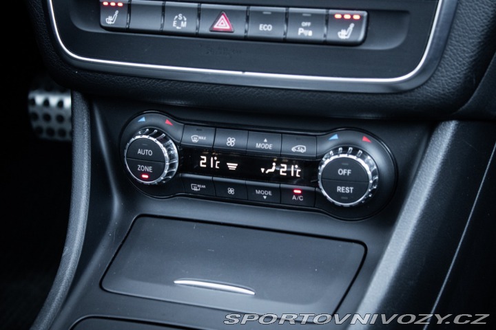 Mercedes-Benz CLA Kupé 220 CDI AMG LINE, 1 2013