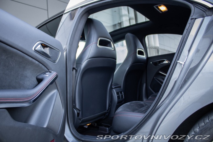 Mercedes-Benz CLA Kupé 220 CDI AMG LINE, 1 2013