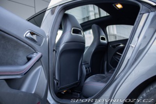 Mercedes-Benz CLA Kupé 220 CDI AMG LINE, 1 2013