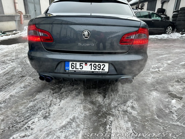 Škoda Superb 3.6 V6 4x4 DSG 2009