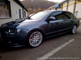 Škoda Superb 3.6 V6 4x4 DSG 2009