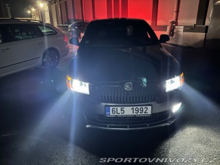Škoda Superb 3.6 V6 4x4 DSG 2009