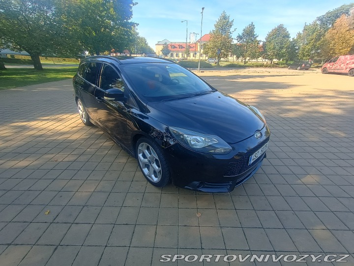 Ford Focus ST  2013