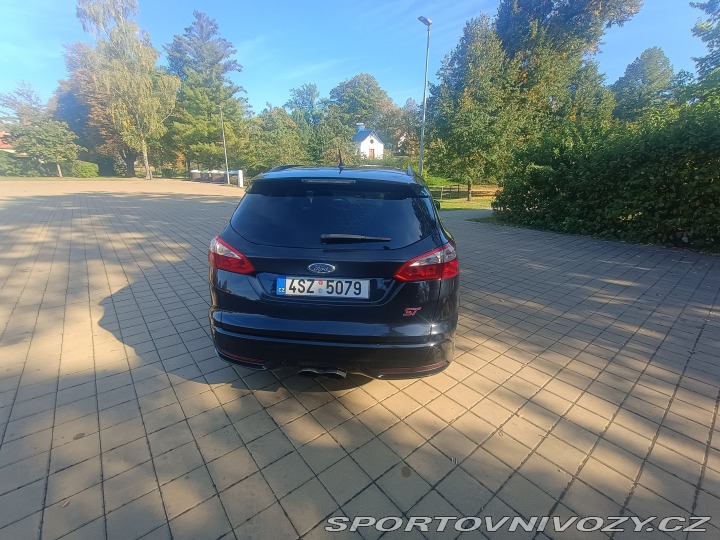 Ford Focus ST  2013