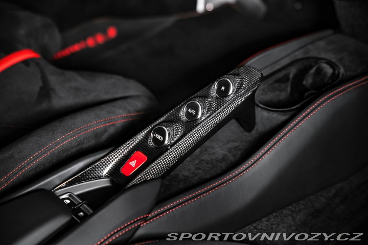 Ferrari Ostatní modely CZ*Karbon*TOP 2022