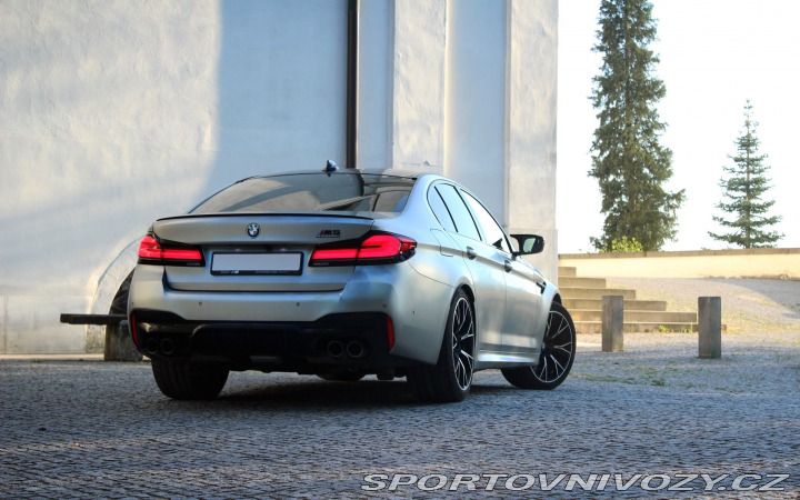 BMW M5 2021
