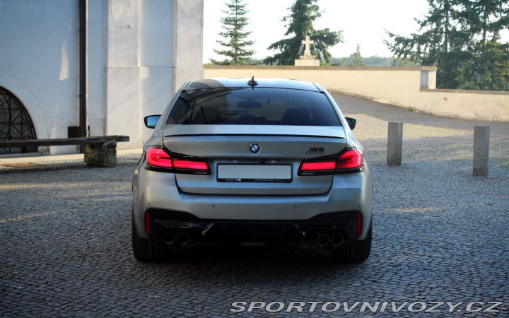 BMW M5 2021