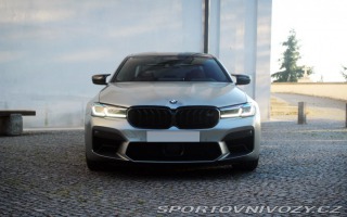 BMW M5  2021