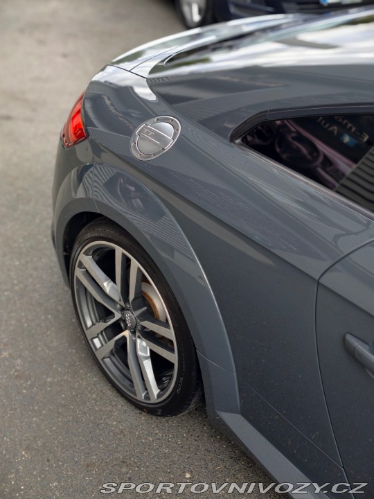 Audi TT  2016