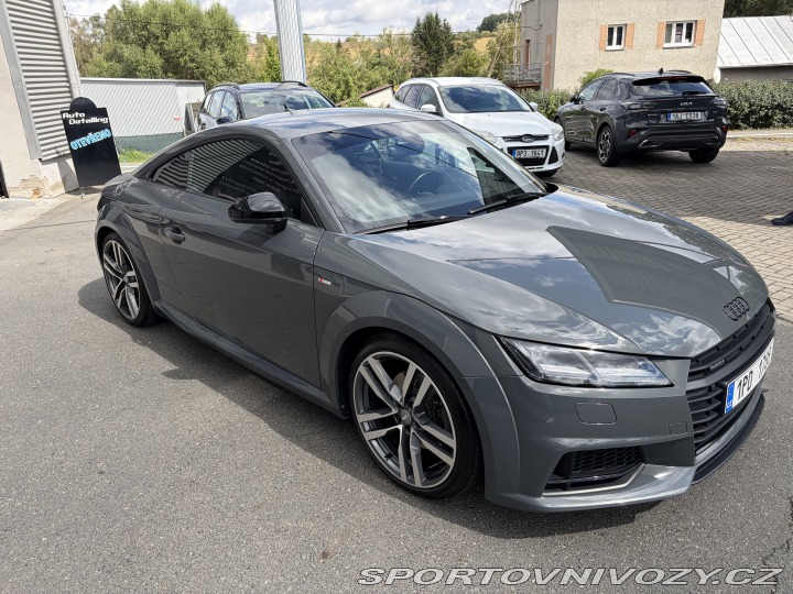 Audi TT  2016