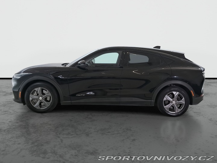 Ford Mustang Mach-E Standard Range RW 2022