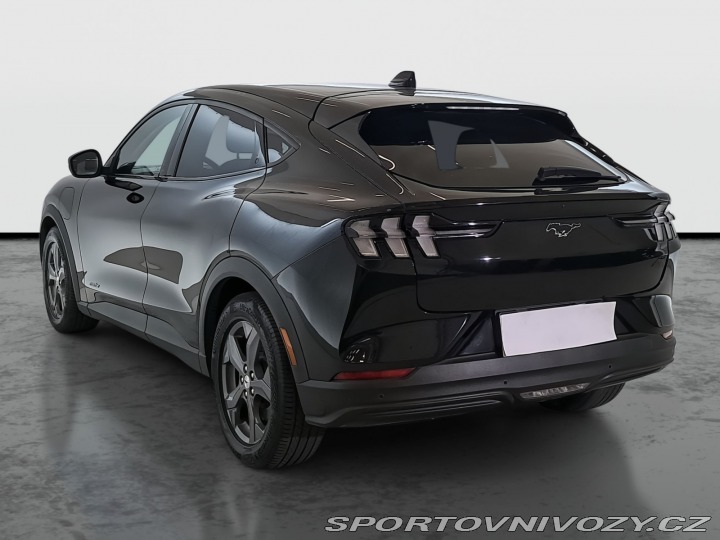 Ford Mustang Mach-E Standard Range RW 2022