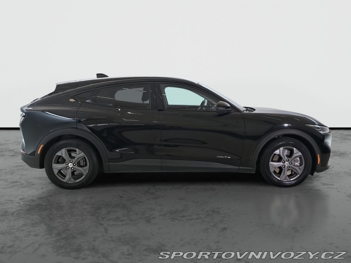 Ford Mustang Mach-E Standard Range RW 2022