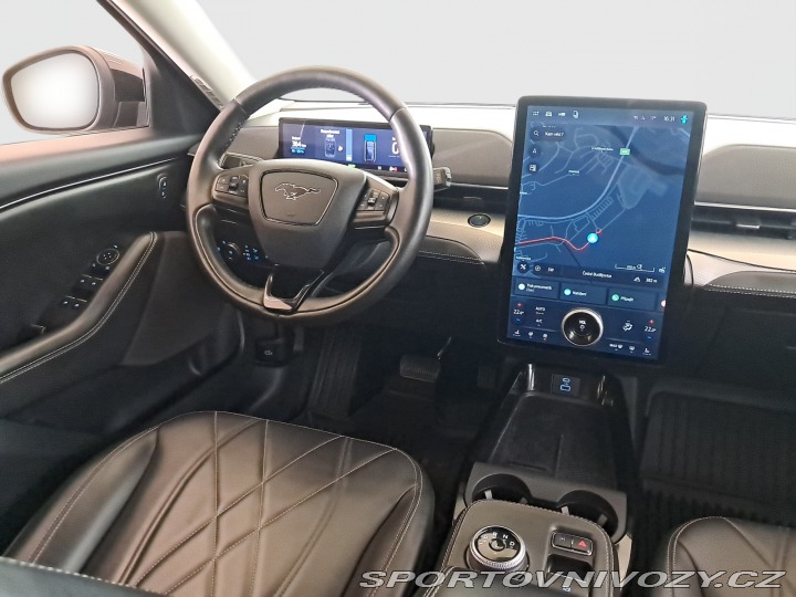 Ford Mustang Mach-E Standard Range RW 2022