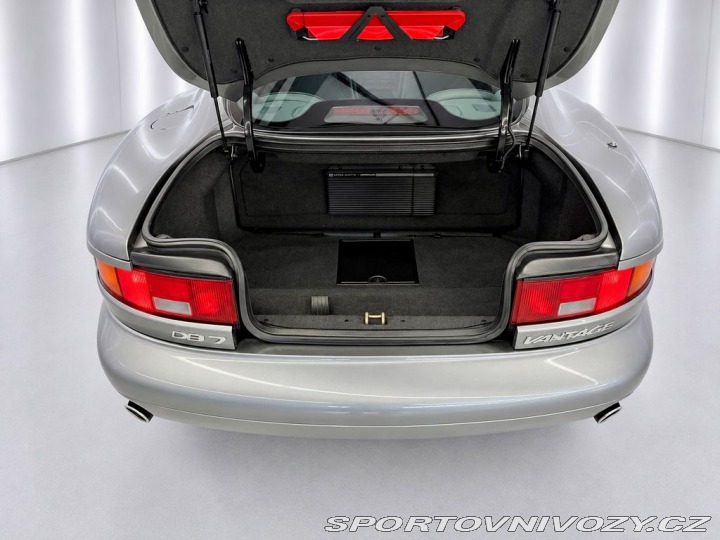 Aston Martin DB7 6.0 V12 306 KW AT VANTAGE 2004