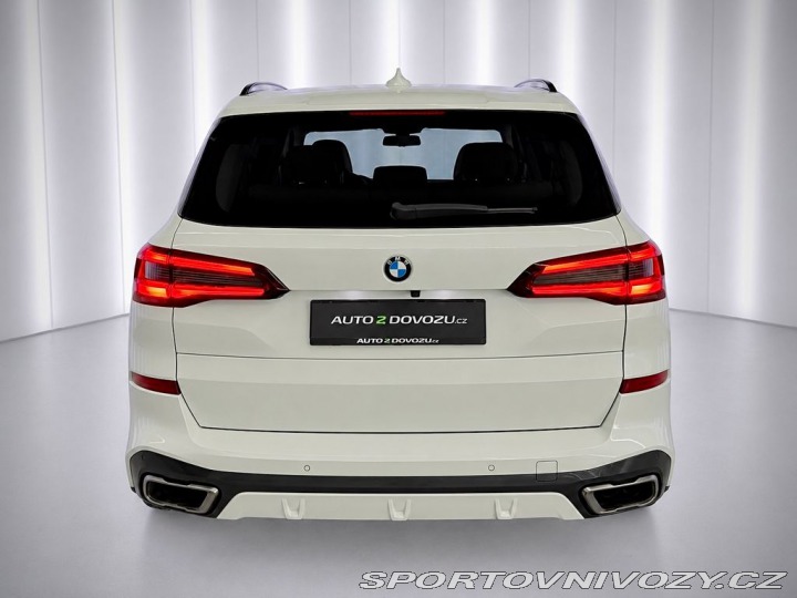 BMW X5 M50i xDrive, LASER, MASÁŽ 2022