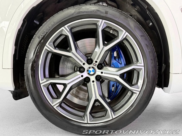 BMW X5 M50i xDrive, LASER, MASÁŽ 2022