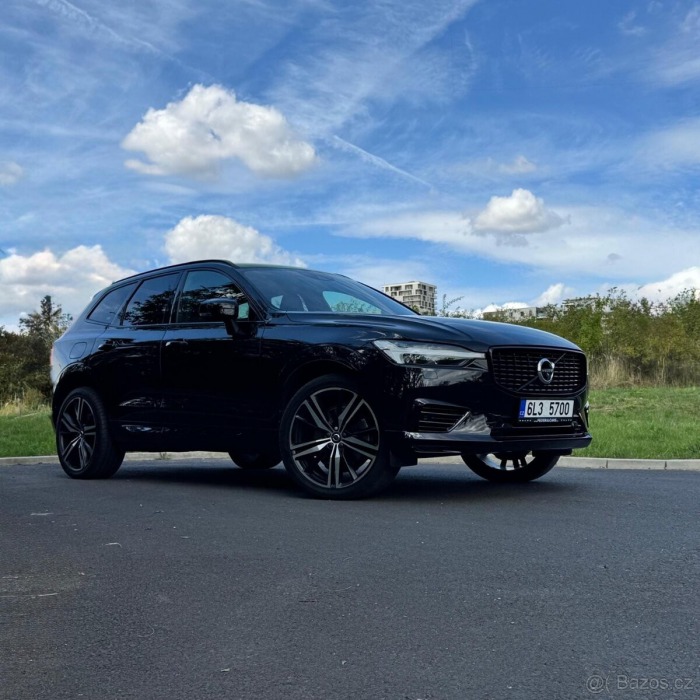 Volvo Ostatní modely XC60 T6 Rdesign Black, tažné