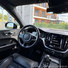 Volvo Ostatní modely XC60 T6 Rdesign Black, tažné 2021