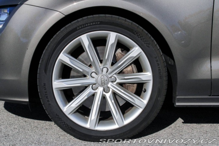 Audi A7 Sportback 3.0 TFSI quatt 2011