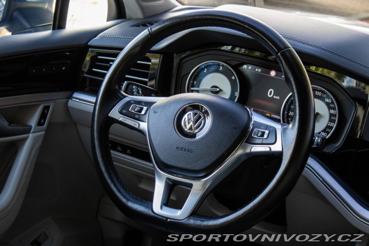 Volkswagen Ostatní modely Touareg  3.0 V6 TDI Elegance 4Mot 2018