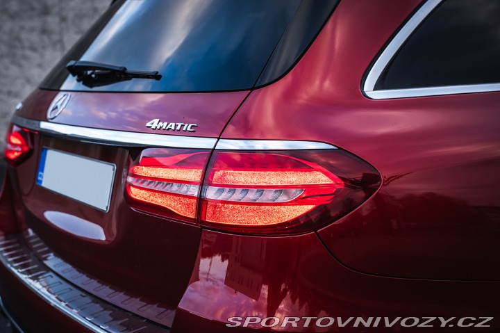 Mercedes-Benz E E400 4MATIC 2017