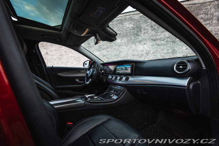 Mercedes-Benz E E400 4MATIC 2017