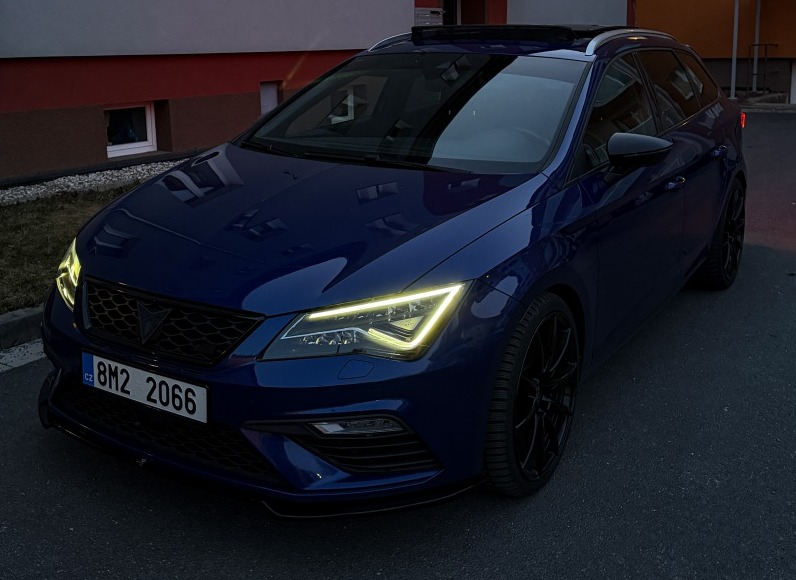 Seat Leon Cupra 300 ST