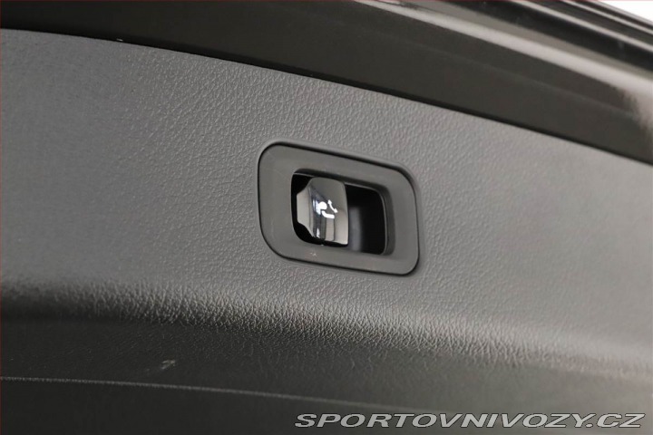 Mercedes-Benz Ostatní modely GLC 300 de 4MATIC, AMG LINE 2025