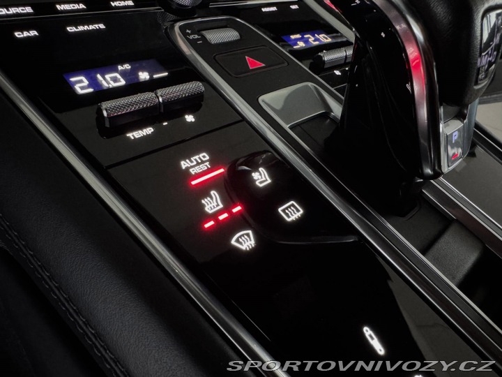 Porsche Panamera 4S 324kW*Chrono*Webasto*P 2018