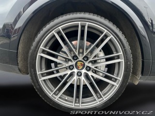 Porsche Cayenne Turbo 2021